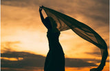 Come scegliere la stola perfetta per il tuo outfit elegante da cerimonia