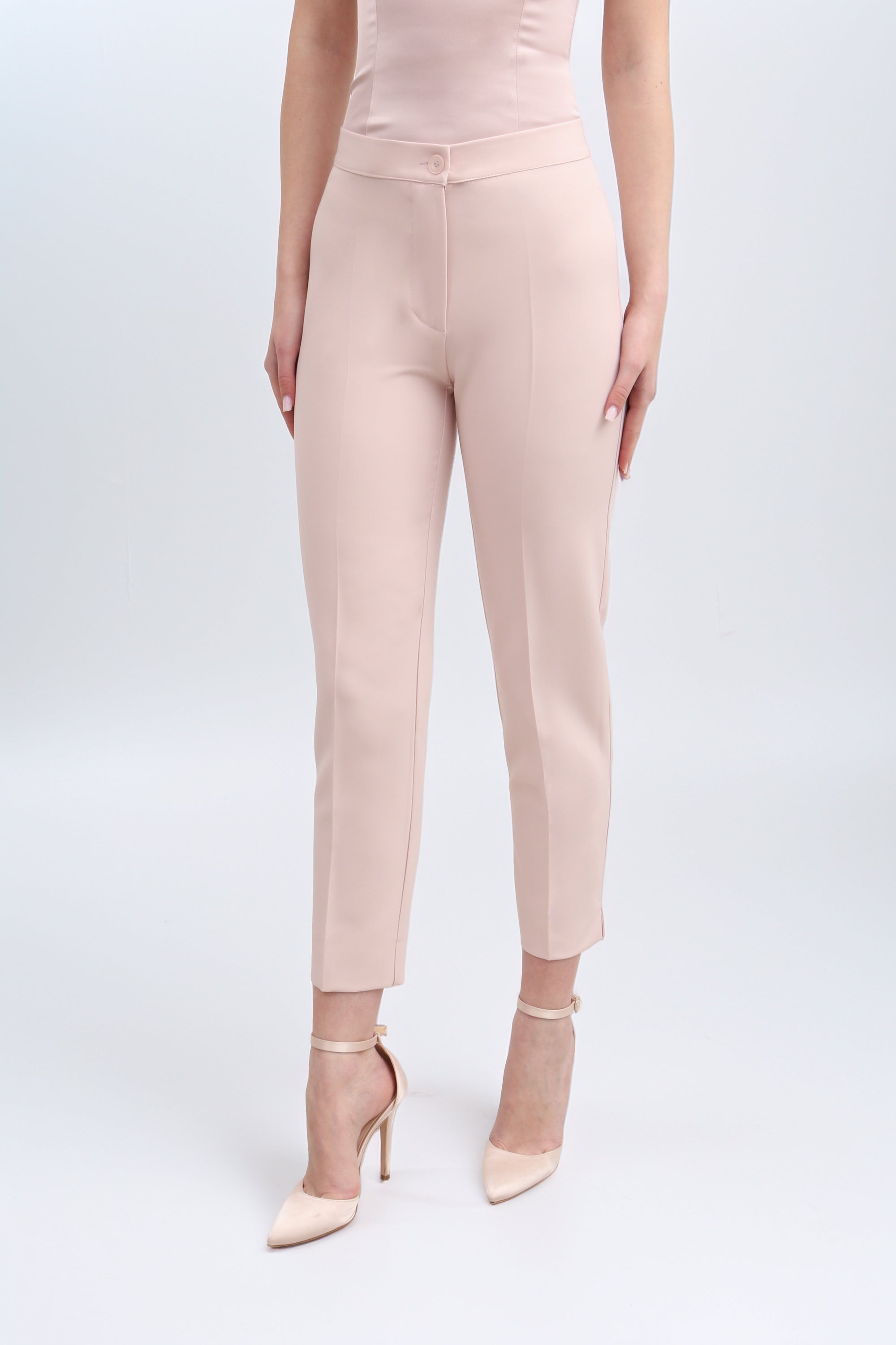 Tailleur Completo pantalone sigaretta rosa cipria