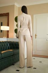 Tailleur Donna Crema – Giacca con Cintura e Pantalone Palazzo
