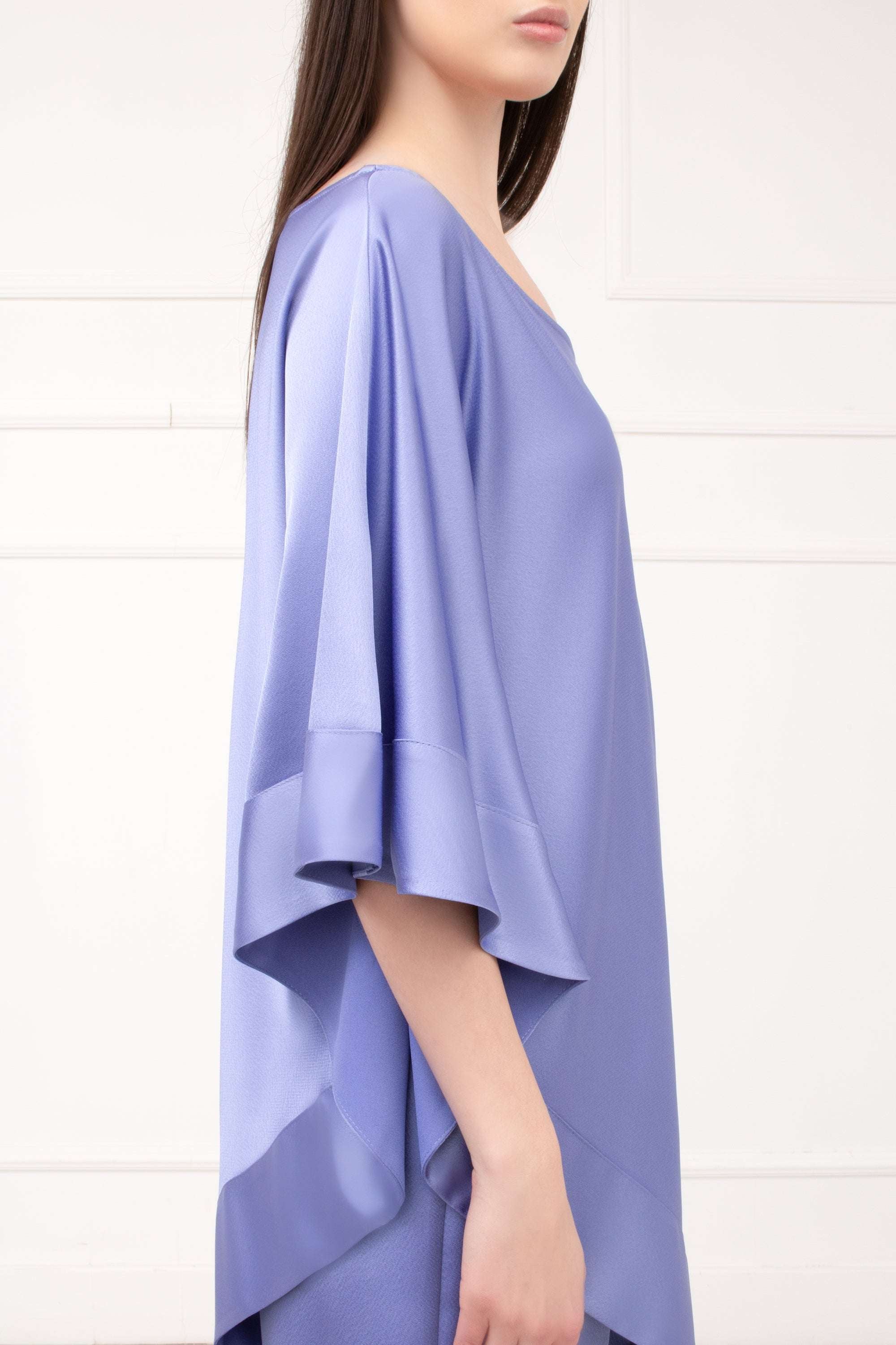 Completo in raso casacca e pantalone lilla pervinca