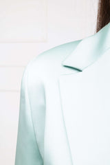 Tailleur doppiopetto in raso verde menta